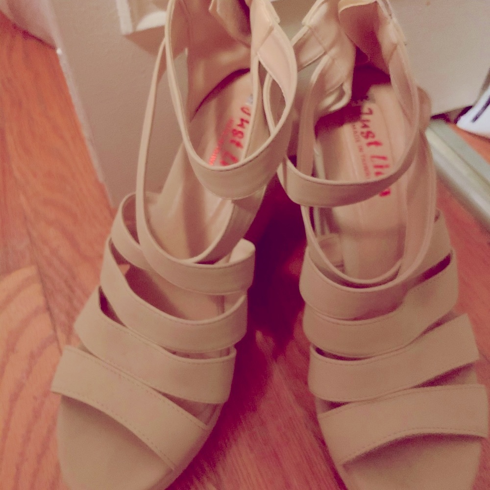 Wedge Sandals (size: 8-8.5)